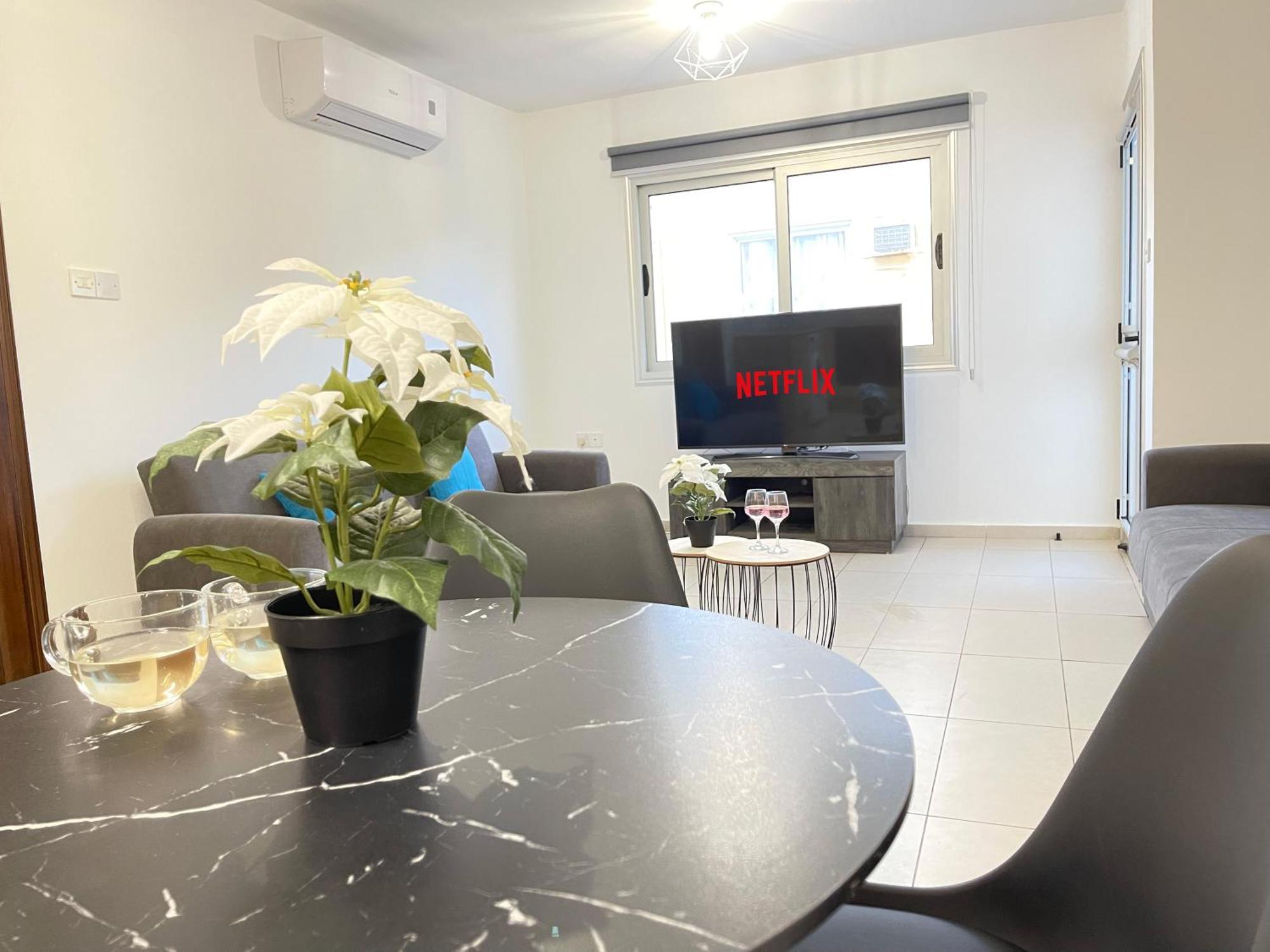 Aurora Holiday Apartment - Айя-Напа Екстер'єр фото